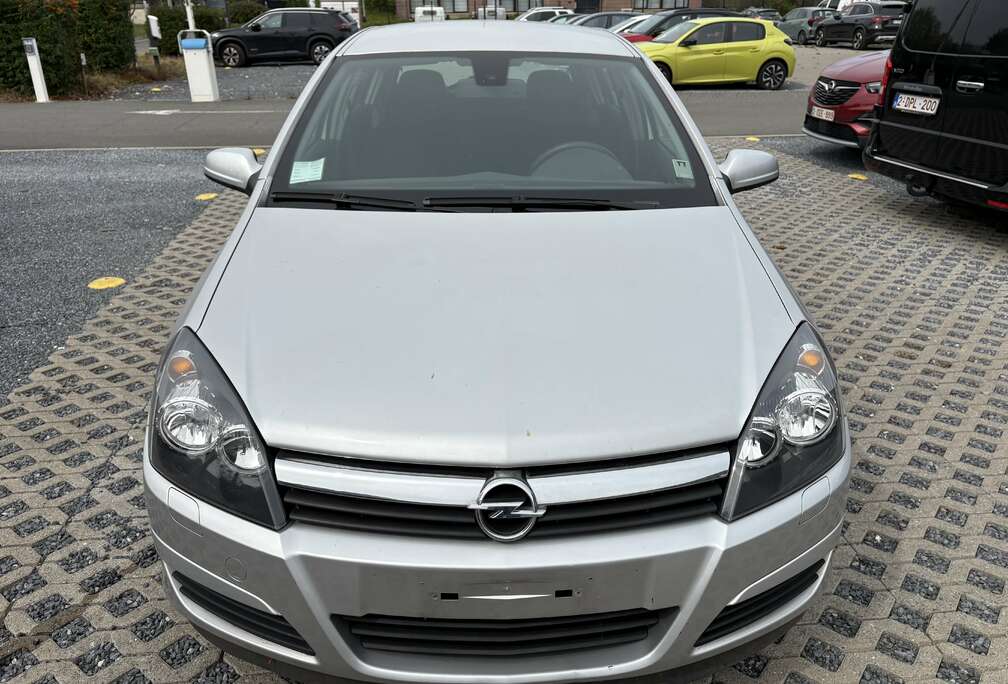 Opel 1.8i XE 16v Enjoy