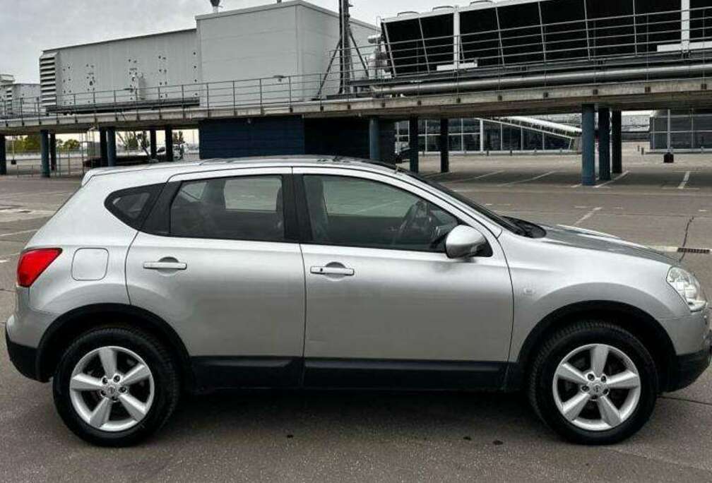 Nissan Qashqai 2.0 dCi 4WD Tekna