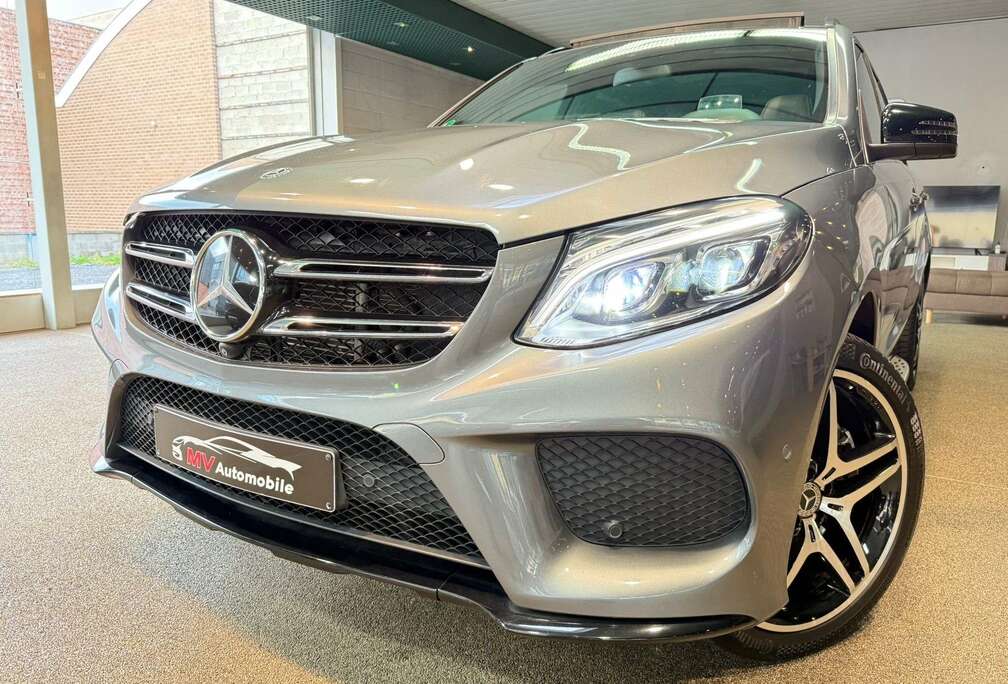 Mercedes-Benz e 4-Matic PHEV Pack AMG * Full Options