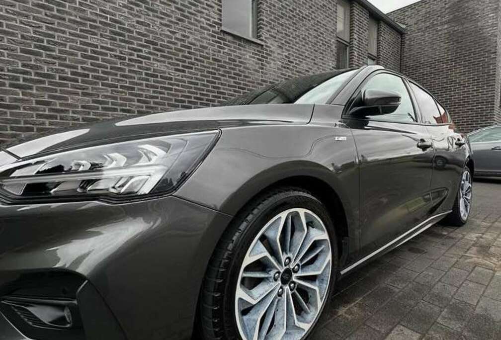 Ford 1.0 EcoBoost ST-Line