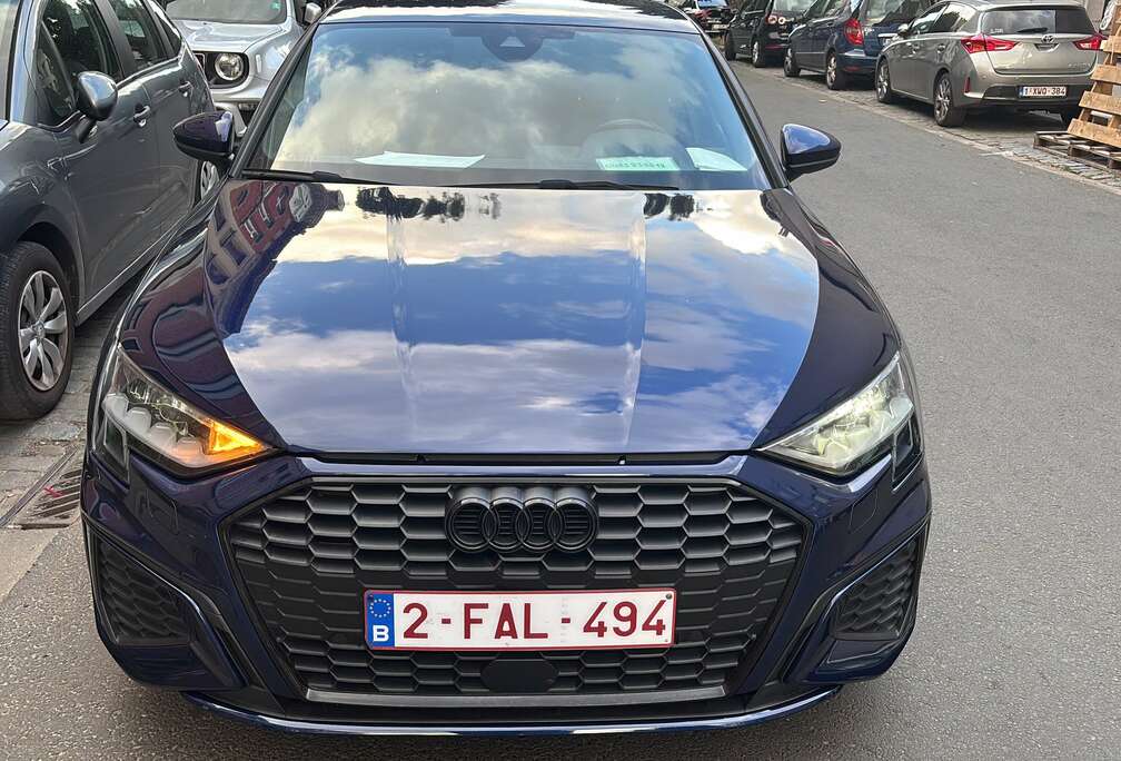 Audi Sportback 30 TFSI Business Edition S line tronic