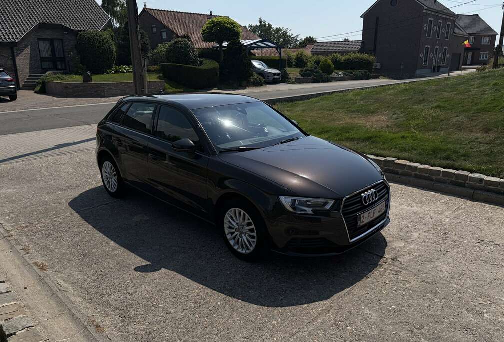 Audi Sportback 1.6 TDi Design S tronic