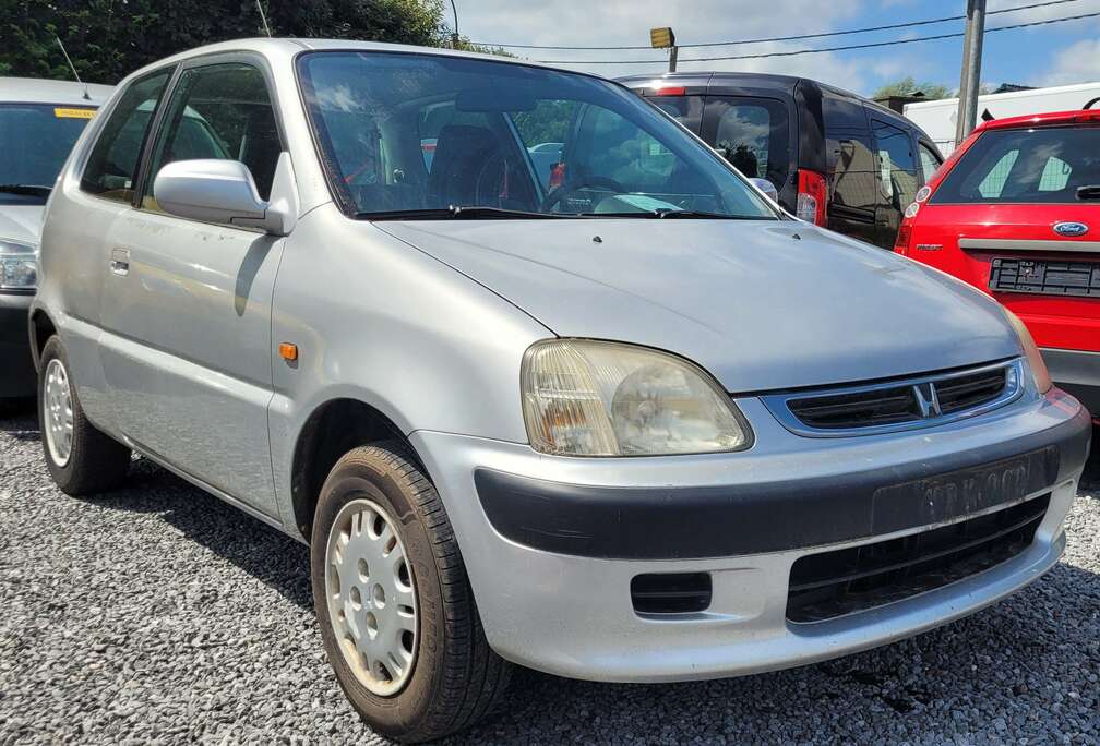 Honda 1.3i 139000km 1999