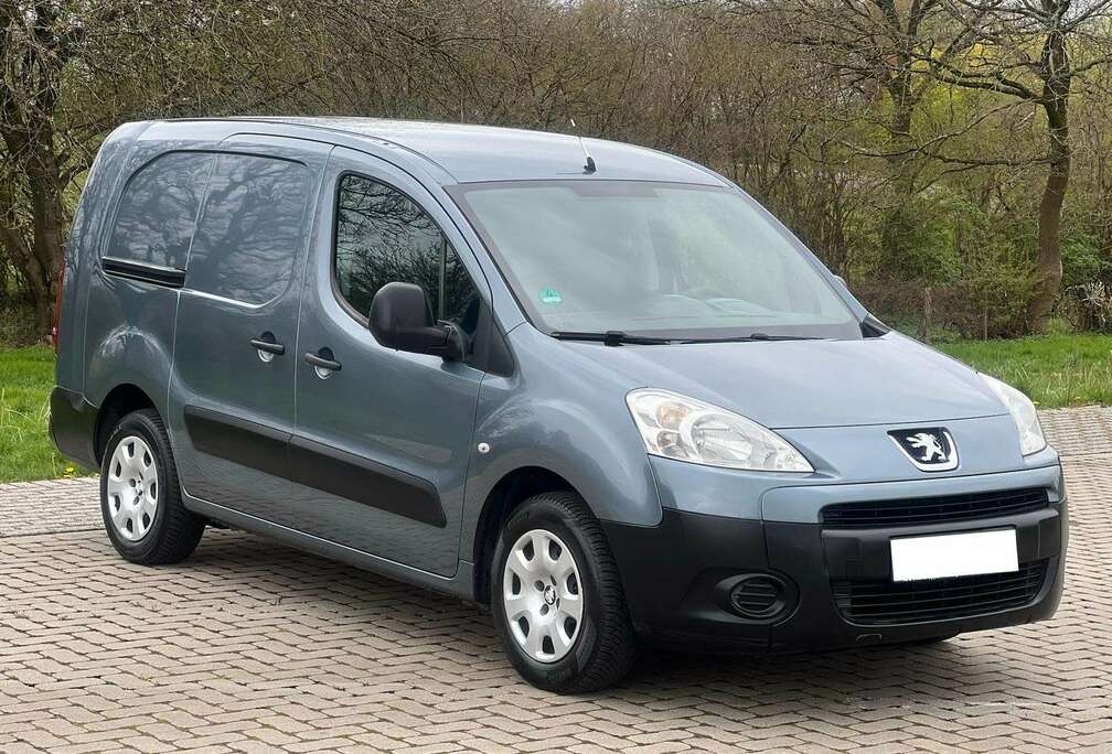 Peugeot 1.6HDi Long Châssis **125.000**Km CarPass Airco