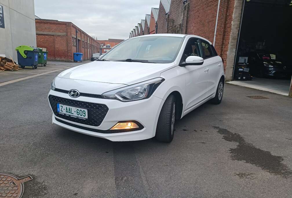 Hyundai 1.2i Cool