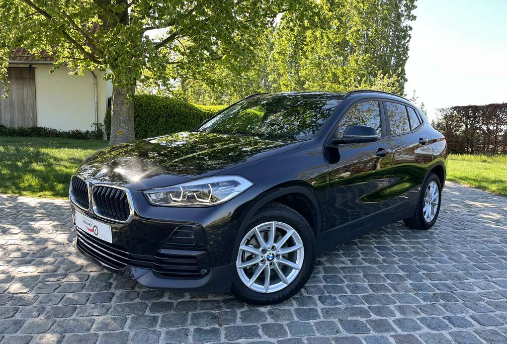 BMW 1.5i sDrive18 OPF (EU6AP)/1eignr/Led/Camera/Navi/Pano...