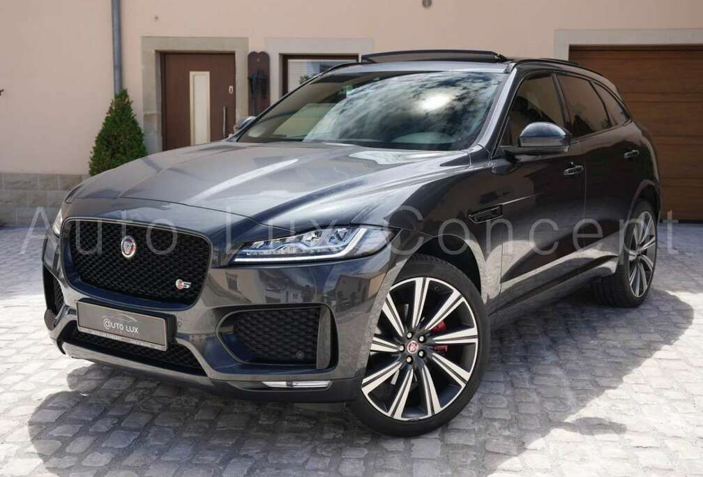 Jaguar 30d S AWD Black Pack/Pano/Memory/Kamera/Keyless