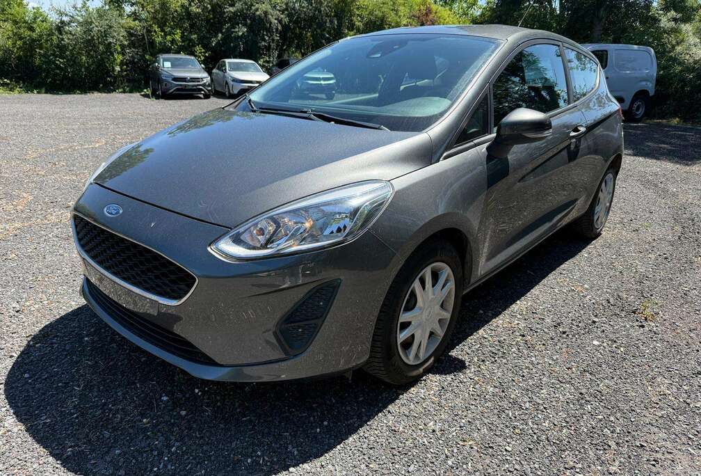 Ford ENKEL VERKOOP AAN HANDELAAR - AIRCO / ZETELVERWARMING / CRUISECONTROL