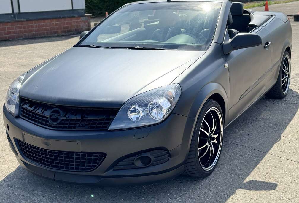 Opel Twin Top 1.8 Edition