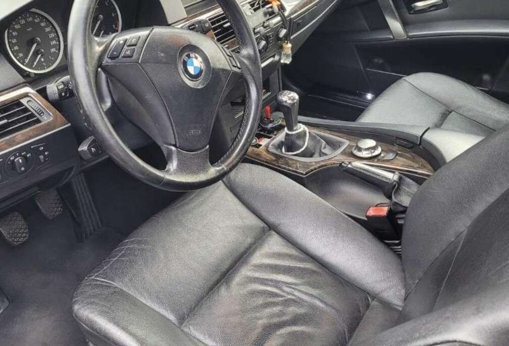 BMW 520i Pack Sport