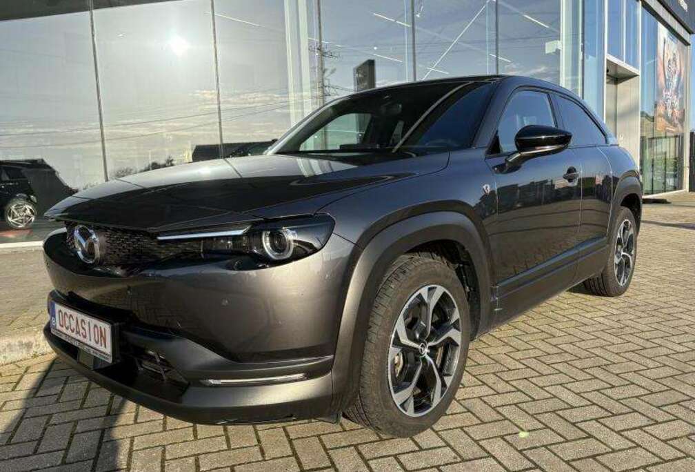 Mazda e Skyactiv R-EV