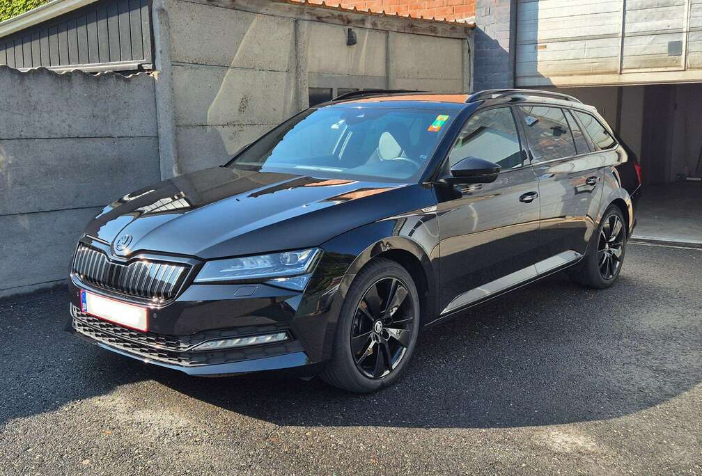 Skoda Superb Combi Hybrid 1.4 TSI Sportline DSG (160 PK)