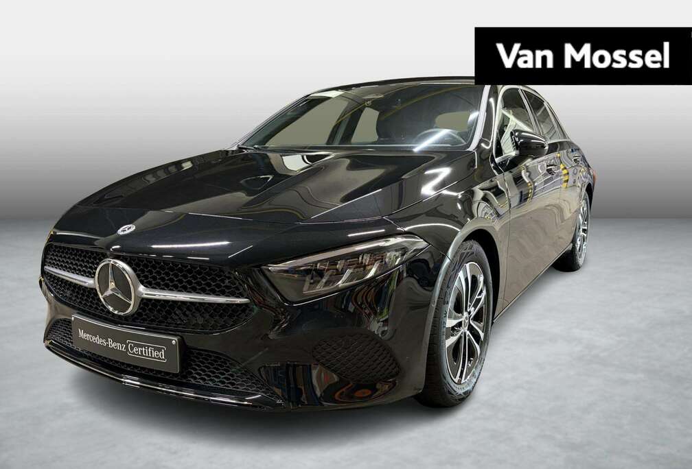 Mercedes-Benz Cyber Edition + CARPLAY + LED + CAMERA +