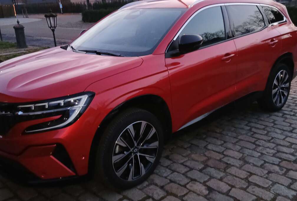 Renault Techno E-tech full hybrid