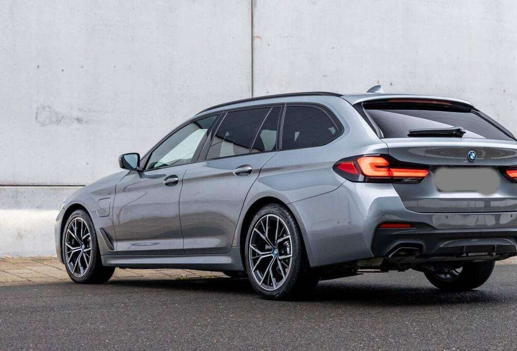 BMW e Hybride M-Sport HUD PANO LASER Trekhaak Leder Memory HiFi WiFi
