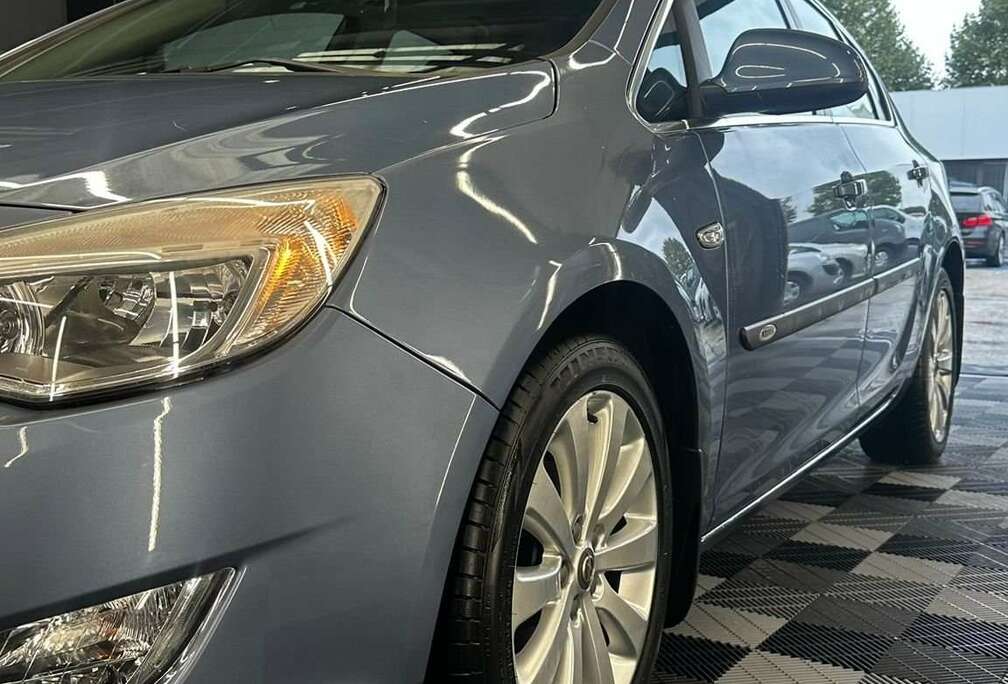 Opel Astra 1.6 Caravan Njoy