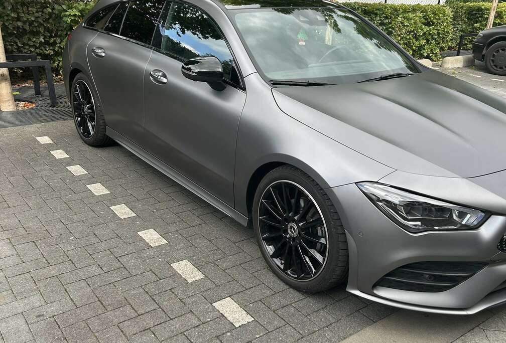 Mercedes-Benz Shooting Brake 7G-DCT AMG Line