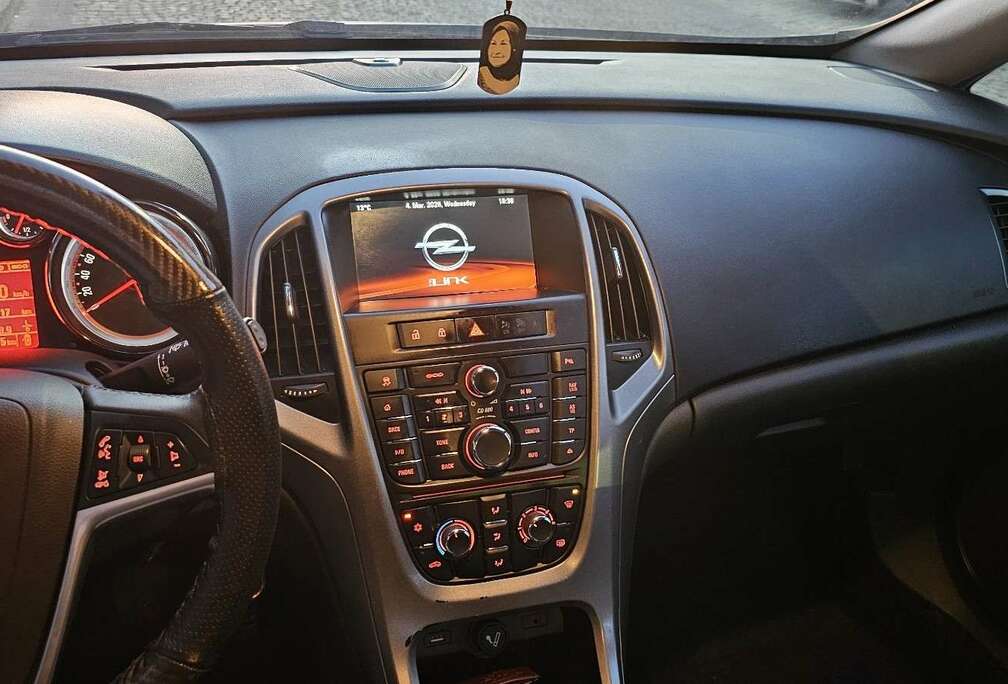 Opel 1.4 Turbo ecoFLEX Start/Stop Active