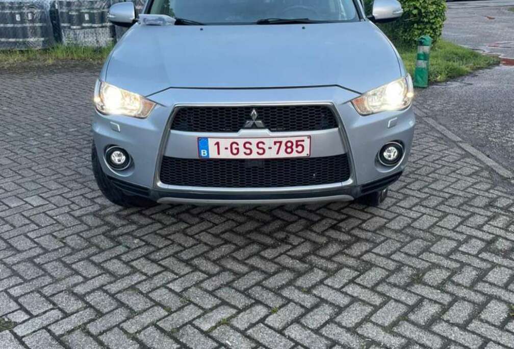 Mitsubishi 2.2 DI-D 4WD Intense