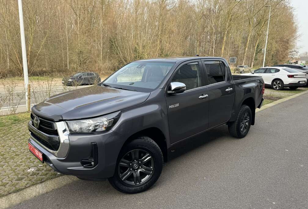 Toyota 2.8 D-4D Automaat Dubbel Cabine / Export Afrika