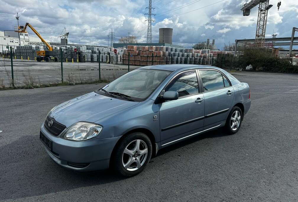 Toyota 1.4i VVT-i AIRCO JANTE ALUMINIUM CLIMATISÉ