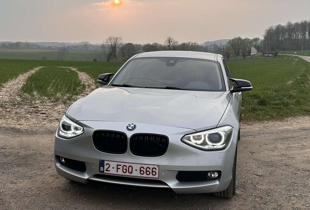 BMW 116iA
