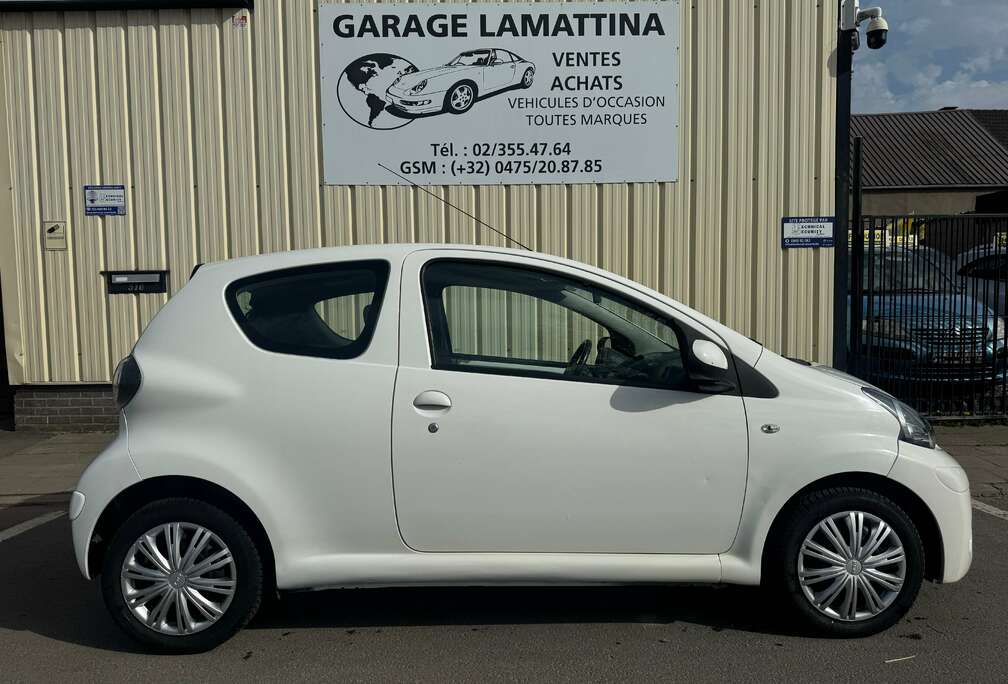 Toyota Aygo 1.0i automatique garantie 1 an