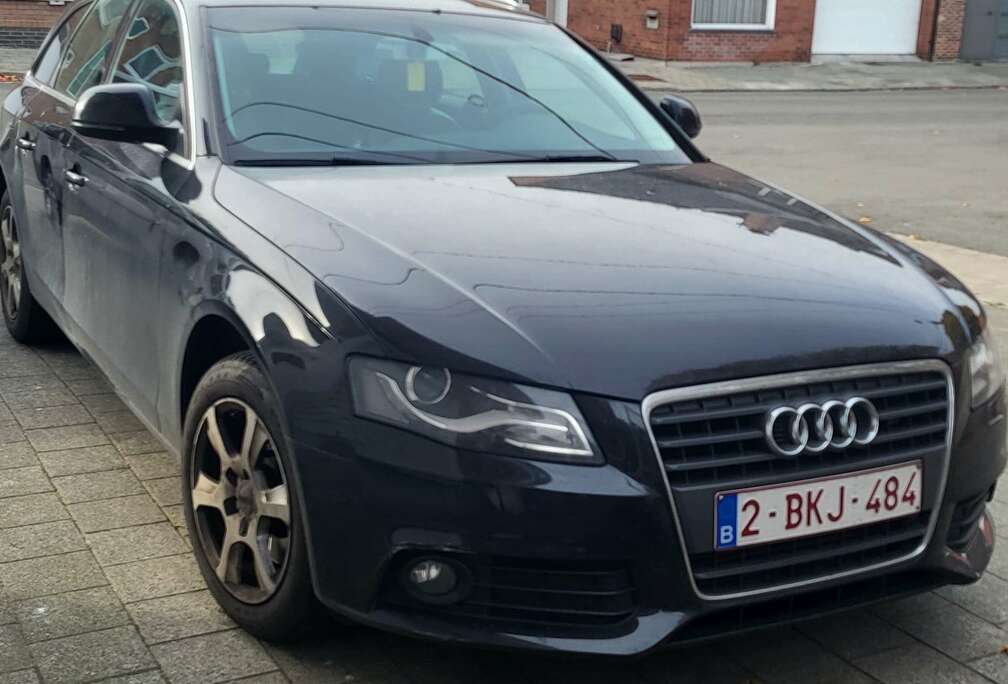 Audi Avant 2.0 tdi Advanced 120cv fap