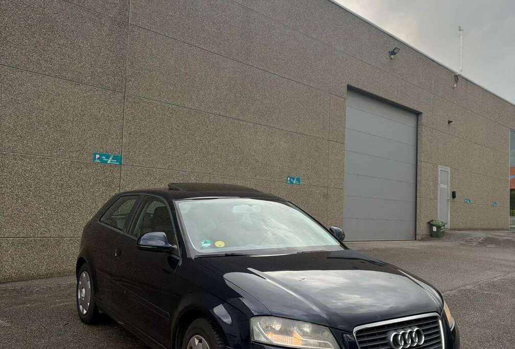 Audi 1.4 Turbo 16v FSI Ambition