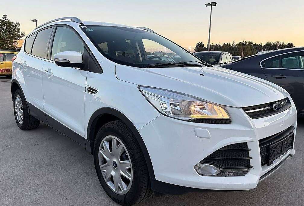 Ford 1.6 EcoBoost 150 S&S 4x2 Trend