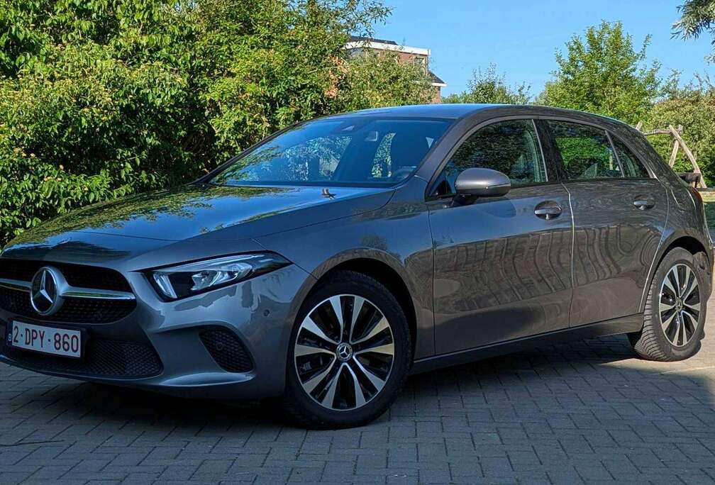 Mercedes-Benz A 250 e PHEV Business Solution (EU6AP)