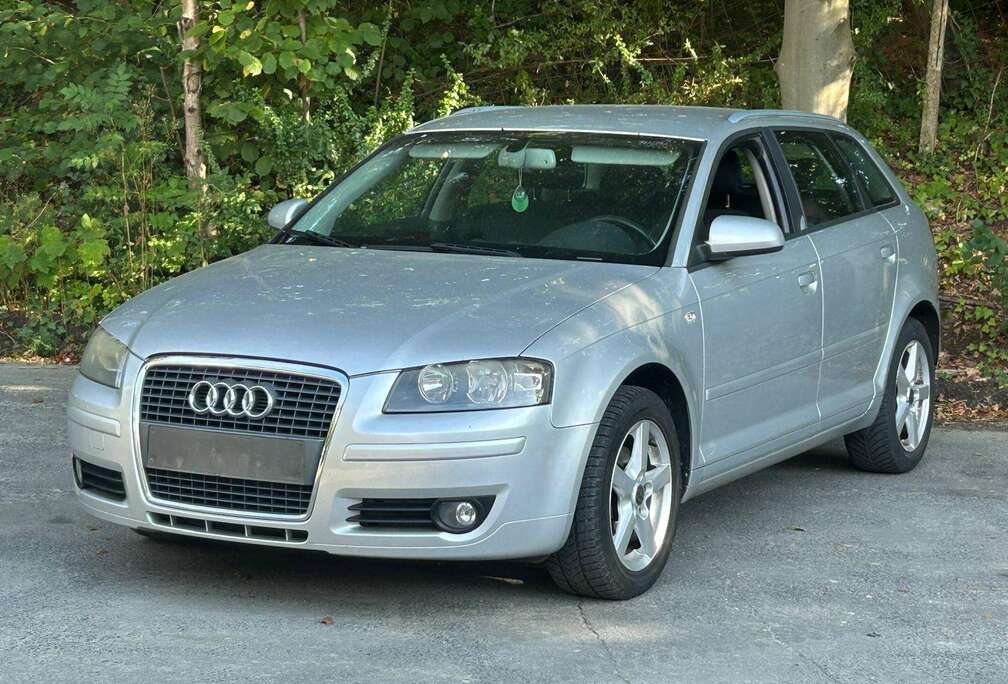 Audi A3 Sportback 2.0 TDi 16v Ambition S line