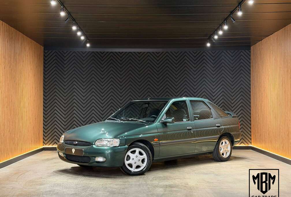 Ford ✅1.8 Turbo D GLX Gold 12 Maanden GARANTIE Airco