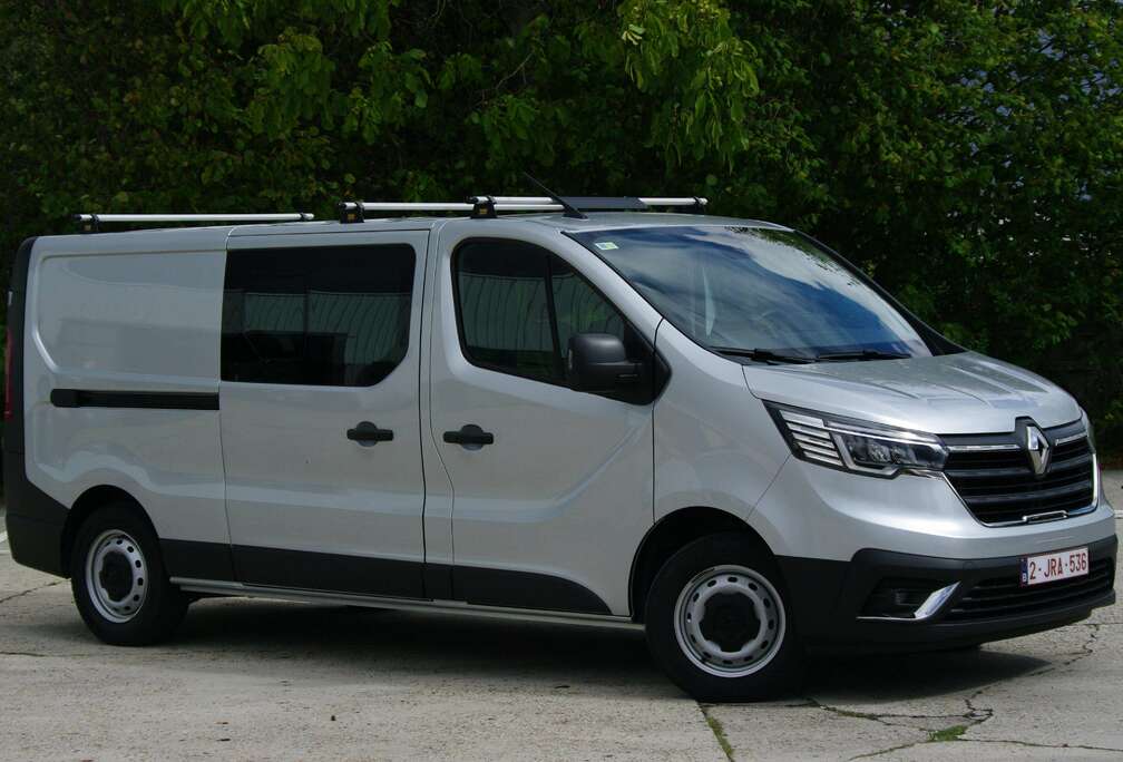 Renault trafic 2.0Dci 150 pk dubbel cabine