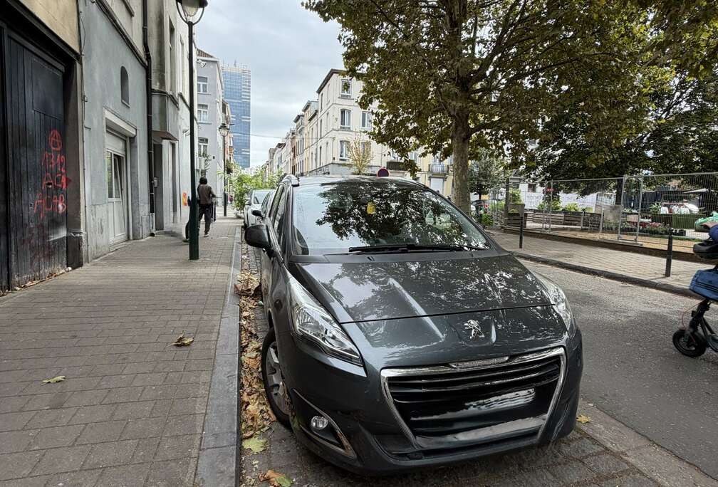 Peugeot 1.6 BlueHDi Allure