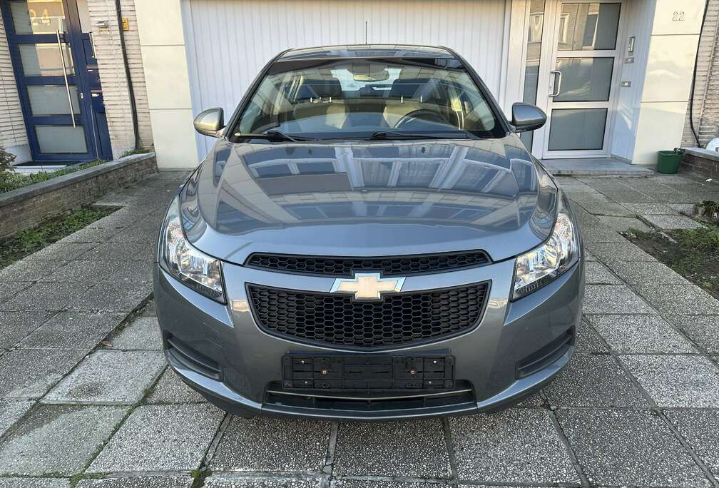 Chevrolet hatchback 1.6i 107000km