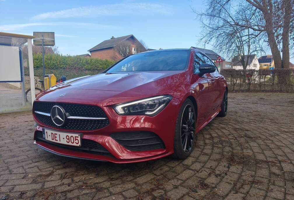 Mercedes-Benz d Shooting Brake 8G-DCT AMG Line