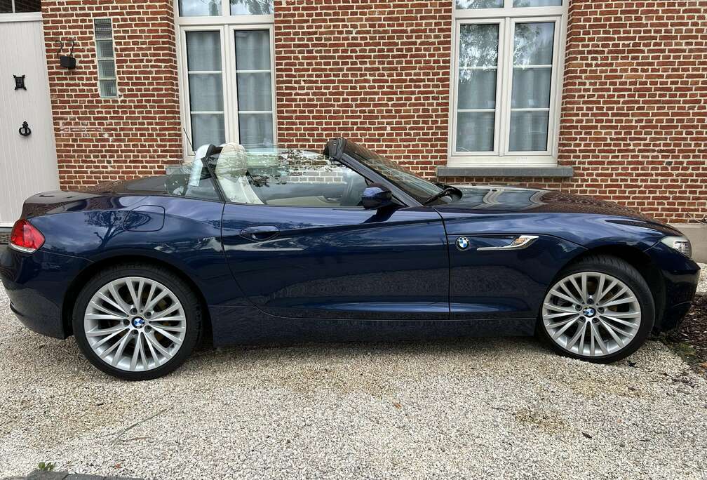 BMW Z4 sDrive20i Xenonnieuw lederAuto Airco