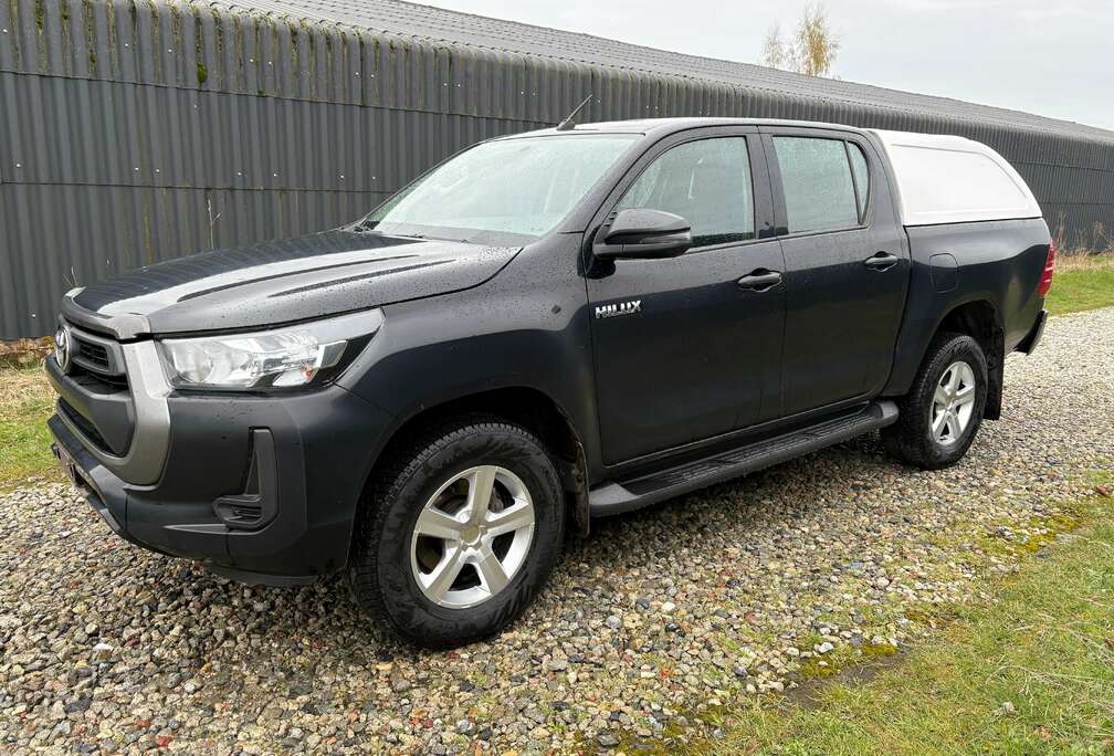 Toyota 2.4 D-4D 4WD * KM CERTIFIES * 26.860 EUR + TVA