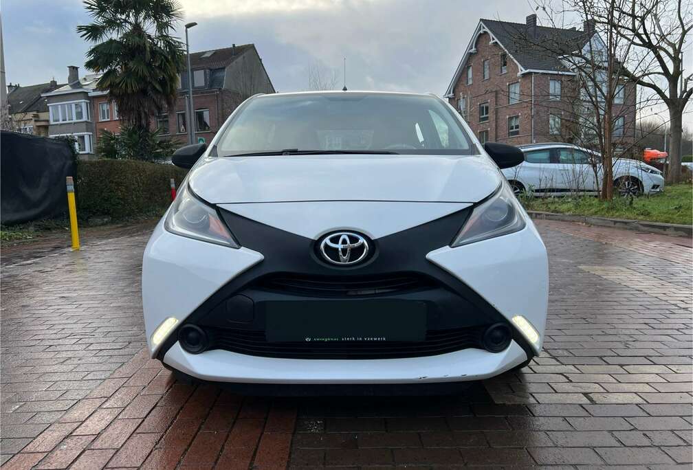 Toyota 1.0i VVT-i AVEC GARANTIE