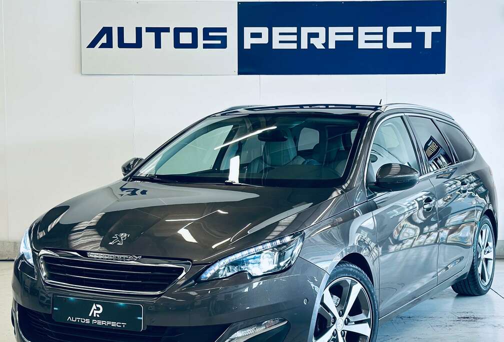 Peugeot 1.2 CAMERA PANO PDC LIM CRUISE CLIM BIZONE BLUETOOTH