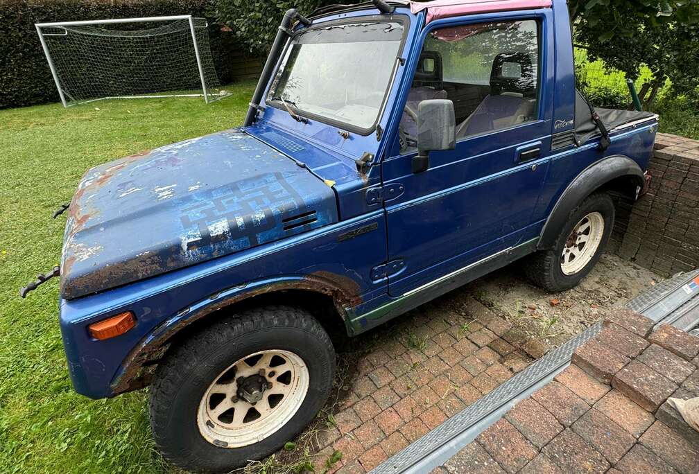 Suzuki SJ Samurai