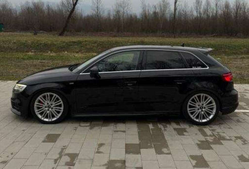Audi 1.8i Attraction