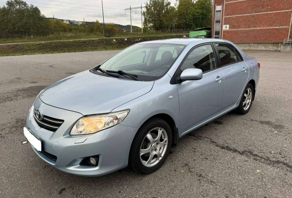 Toyota 1.6i VVT-i 16v Linea Sol