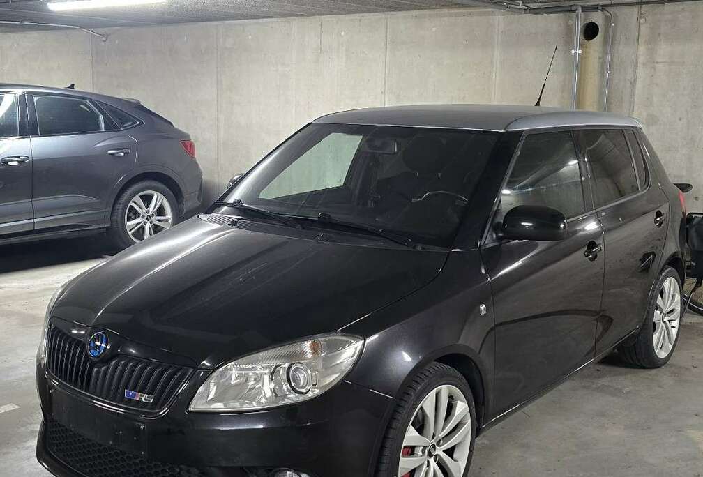 Skoda RS 1.4 TSI DSG