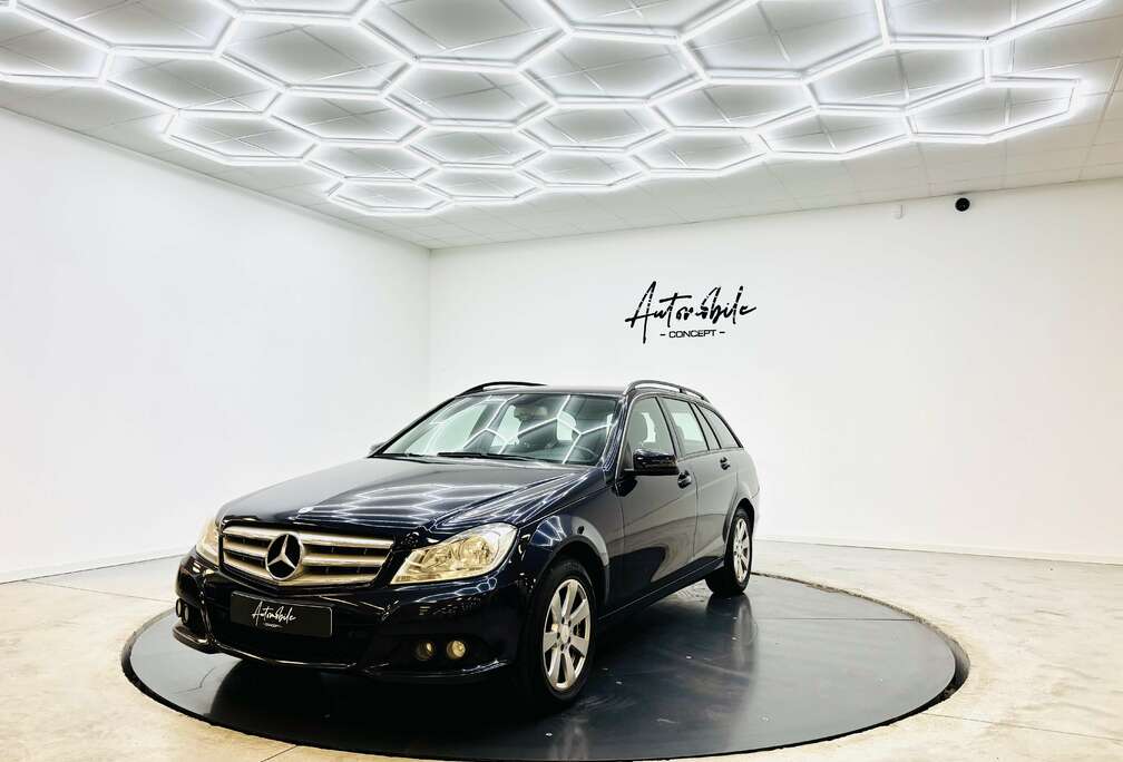 Mercedes-Benz 1AN GARANTIEGPSPARKING ASSISTENTRETIEN