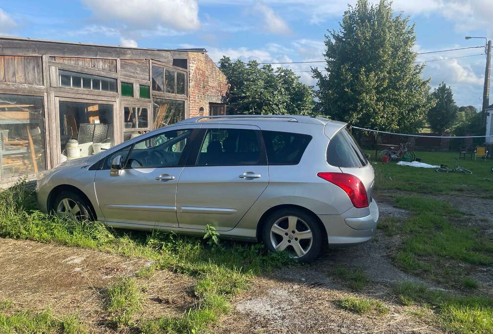 Peugeot 308 SW 1.6i Premium