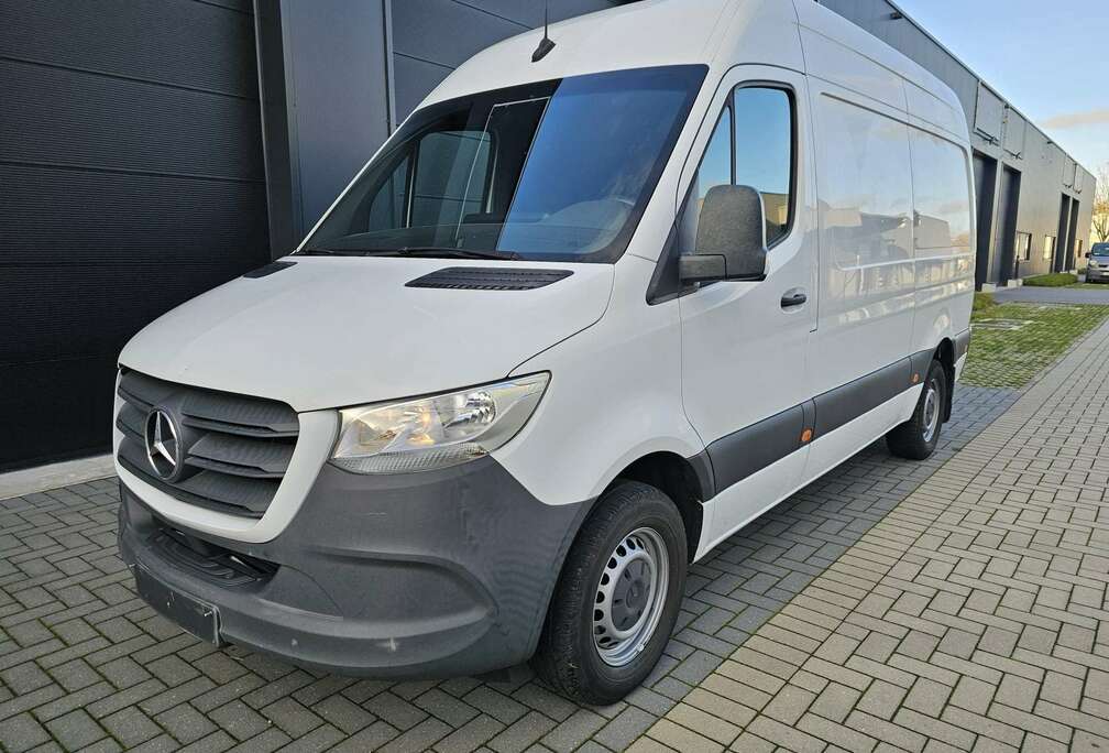 Mercedes-Benz 314 CDI 9G-TRONIC PLUS / CRUISE / €16.272 EX