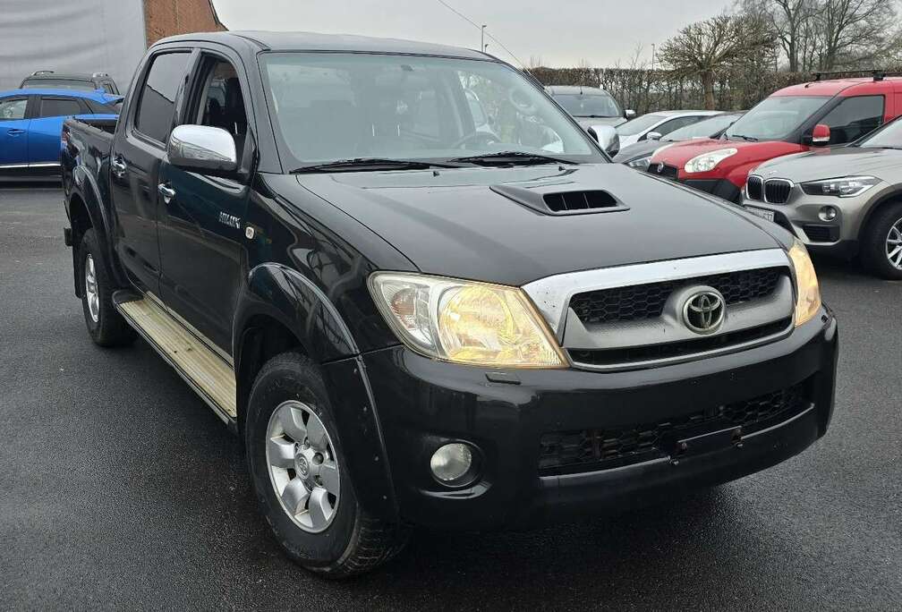 Toyota 2.5 D-4D 4WD S