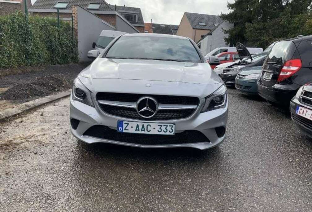 Mercedes-Benz CLA 180 AUTO 12 MOIS DE GARANTIE